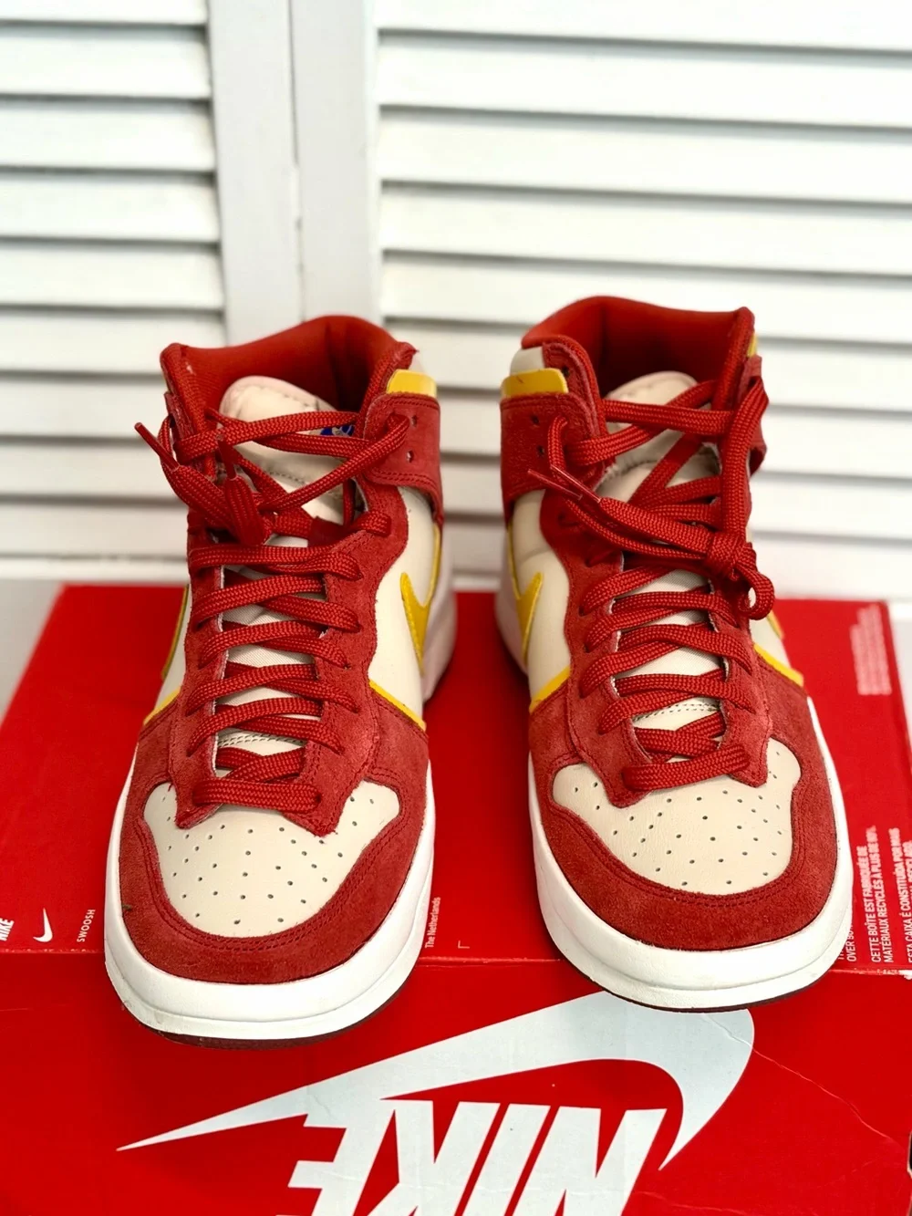 NIKE DUNK HIGH UP SNEAKERS SHOES WOMEN 9.5